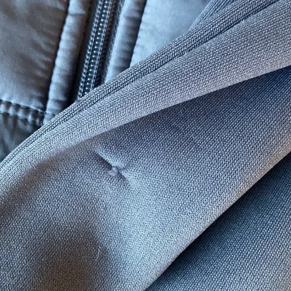 💗Sold💗 Fila “slim fit” workout jacket 💗 - Picture 12 of 12